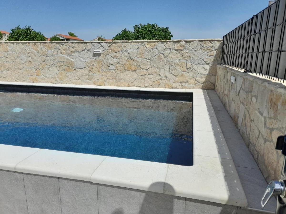 Villa Rosa Privlaka  Exteriör bild