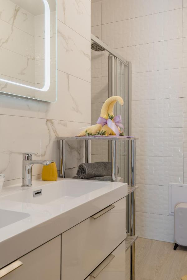 Villa Rosa Privlaka  Exteriör bild