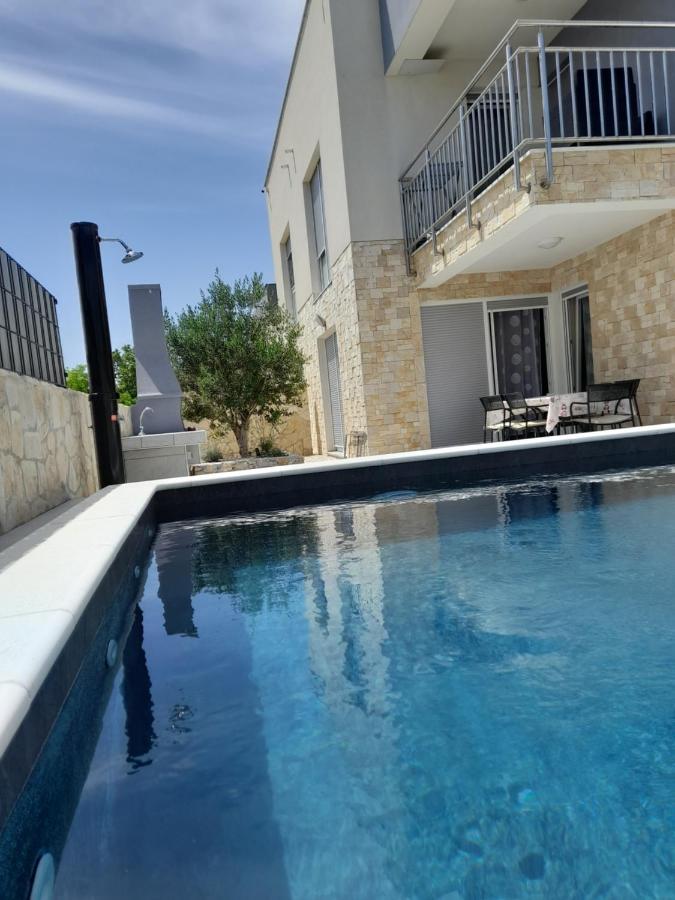 Villa Rosa Privlaka  Exteriör bild