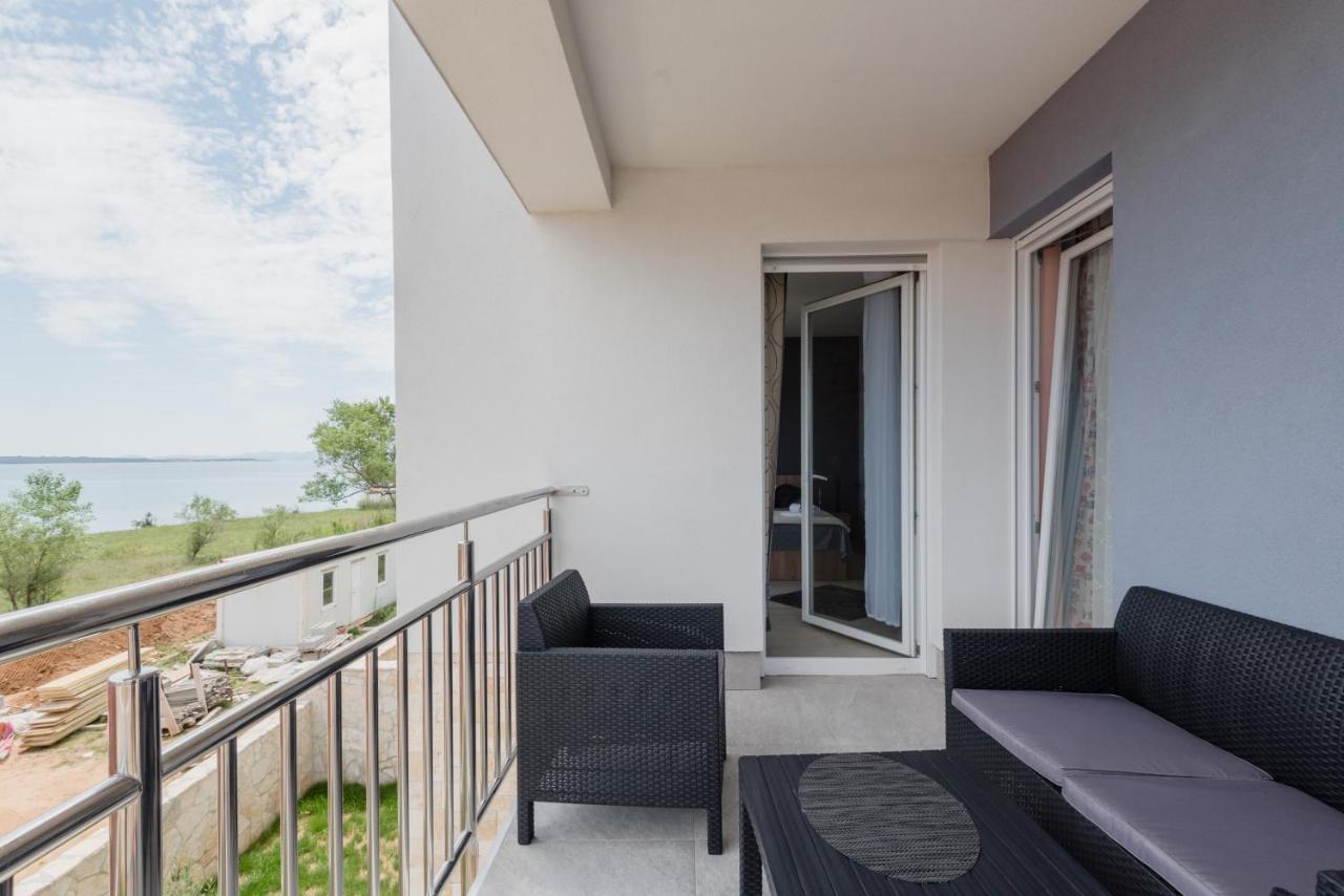 Villa Rosa Privlaka  Exteriör bild
